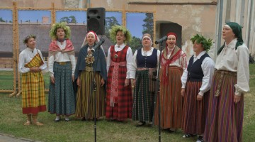 Vakars kopā ar grupu 