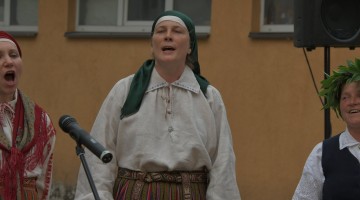 Vakars kopā ar grupu 