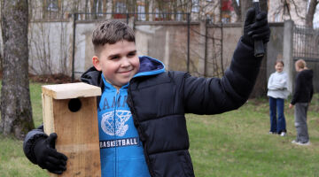 Būvē un uzzini: putnu pasaule