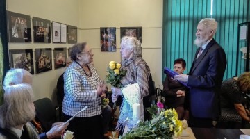 Kultūras ministrijas Atzinības raksta pasniegšana rakstniecei Lūcijai Ķuzānei