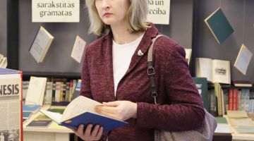 Izstādes “Cilvēks un viņa bibliotēka. Ieskats akadēmiķa Sigizmunda Timšāna arhīvā” atklāšana