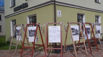 Piemiņas foto akcija Baltijas ceļam - 27 (1989) un Liesmojošajam Baltijas ceļam - 25 (1991)