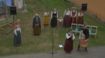 Vakars kopā ar grupu 