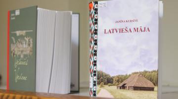 Tikšanās ar Janīnu Kursīti - Pakuli