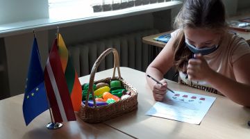18.SEPTEMBRĪ NODARBĪBA “AUGĻI UN DĀRZEŅI – VESELĪGI, INTERESANTI, JAUTRI”