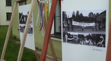 Piemiņas foto akcija Baltijas ceļam - 27 (1989) un Liesmojošajam Baltijas ceļam - 25 (1991)