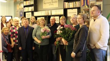 Izstādes “Cilvēks un viņa bibliotēka. Ieskats akadēmiķa Sigizmunda Timšāna arhīvā” atklāšana