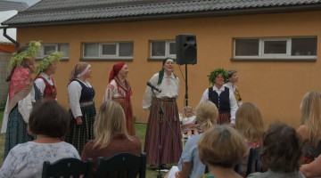 Vakars kopā ar grupu 