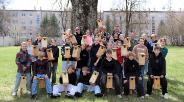 Būvē un uzzini: putnu pasaule
