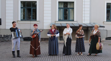 Pasākums “Lustes bibliotēkā”