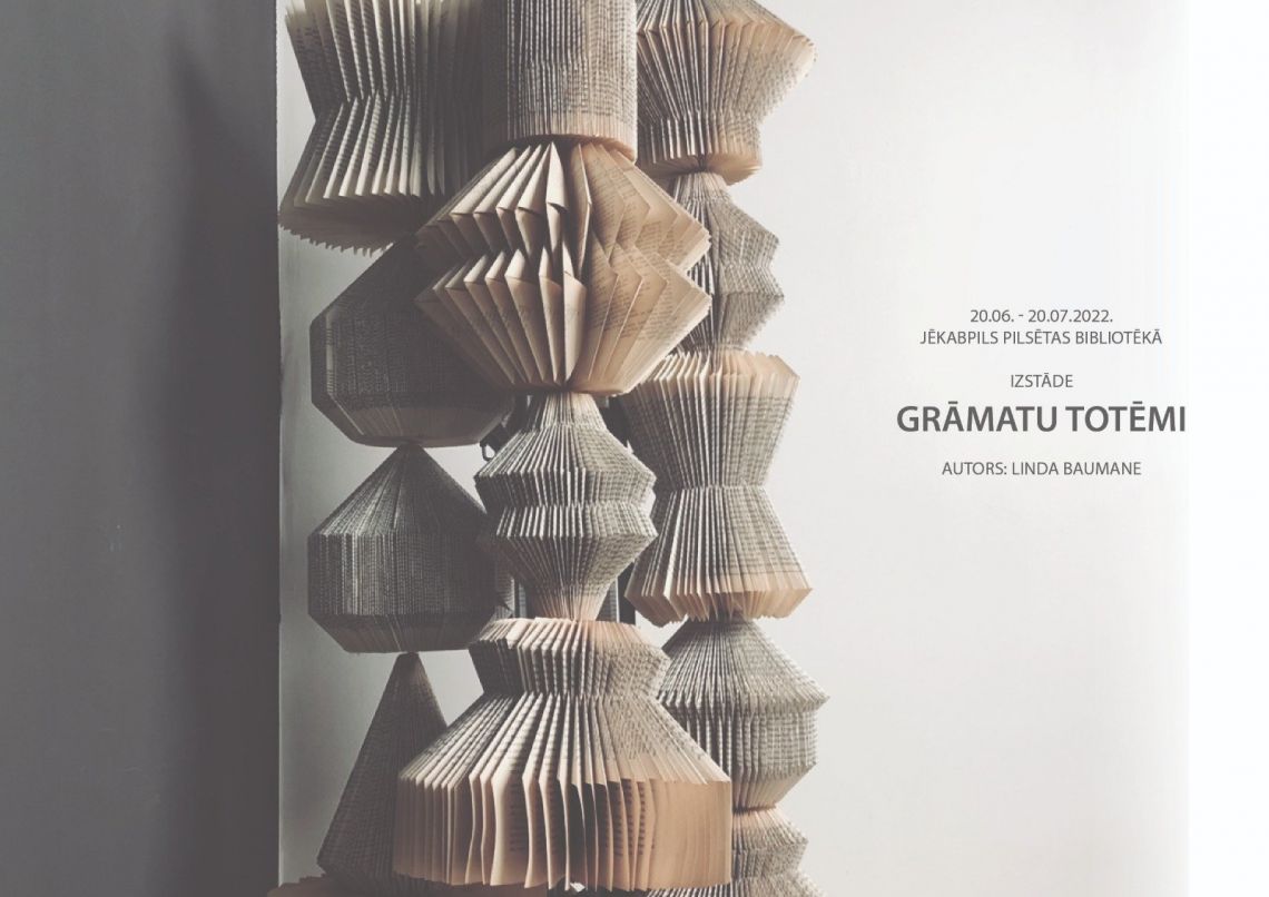 Lindas Baumanes diplomdarba izstāde “Grāmatu totēmi”