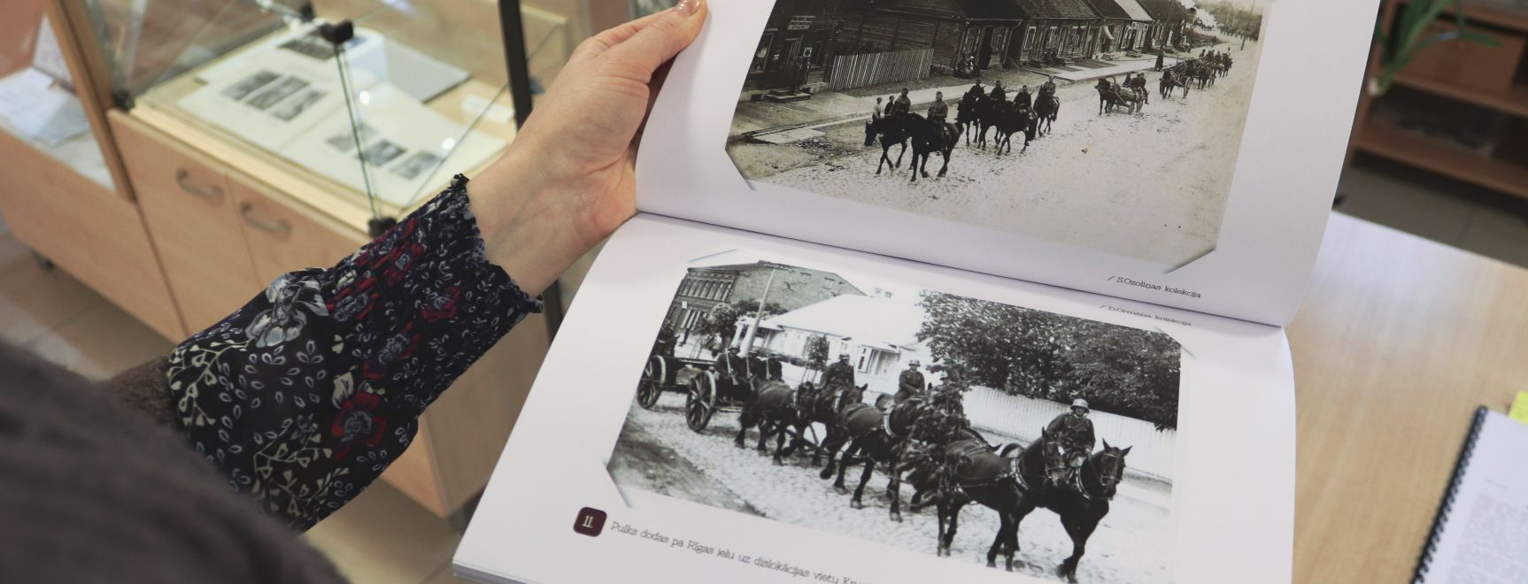 Foto no izstādes “Latgales artilērijas pulks mūsu albumos”